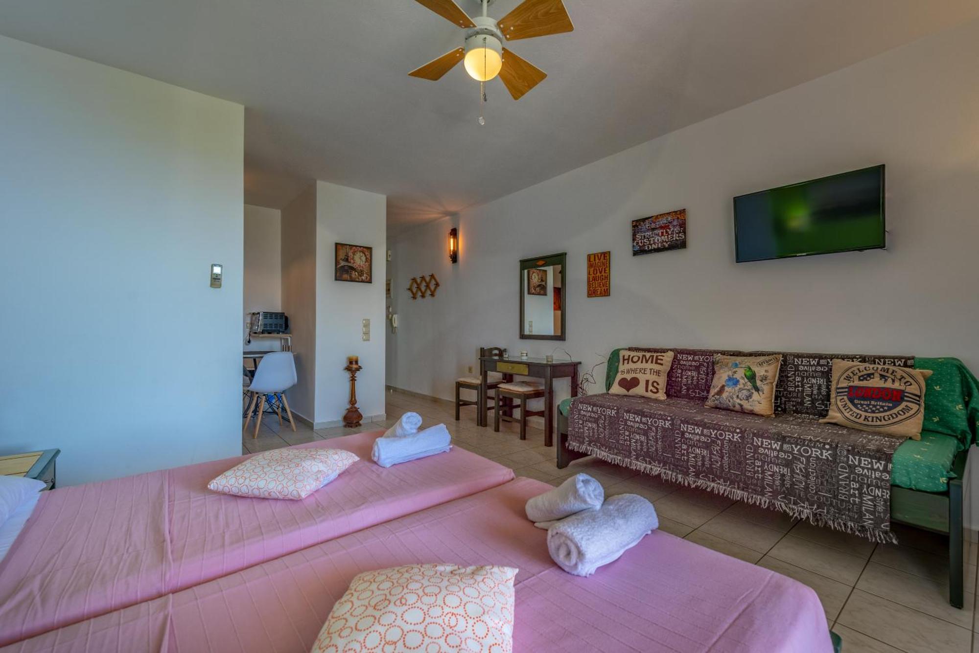 Seafront Spirit Apartments Zakynthos Town Room photo